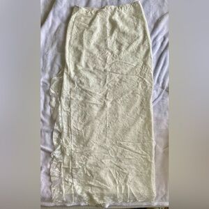 SHEIN Cream Lace Skirt